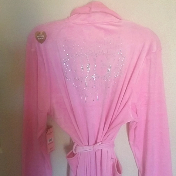 Juicy Couture Other - JUICY COUTURE PINK VELOUR ROBE
